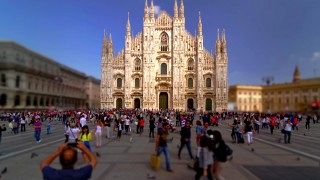 Piazze d’Italia – Milano 1 by Joerg Niggli